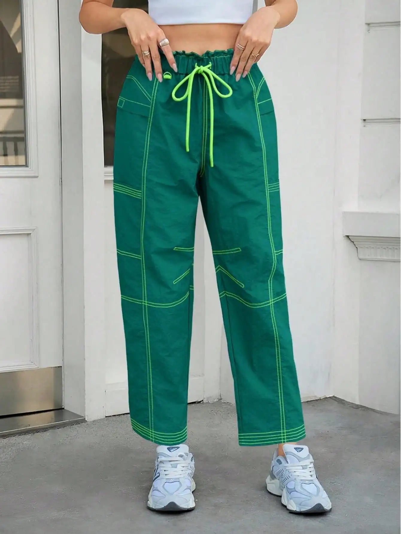 Women's Baggy Cargo Joggers With Pockets - Elastic Waist Lounge Pants Loose Fit Casual Streetwear Sweatpants Hiking Track Pants